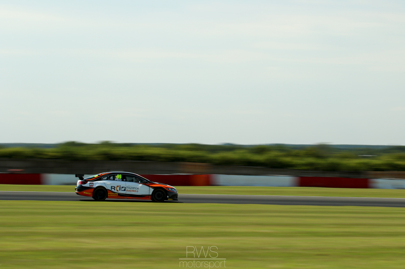 Illustration for article titled BTCC Snetterton Photos